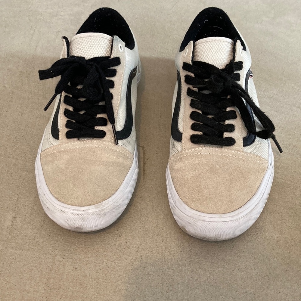 Vans skate old skool size 11 off white marshmallow with black laces